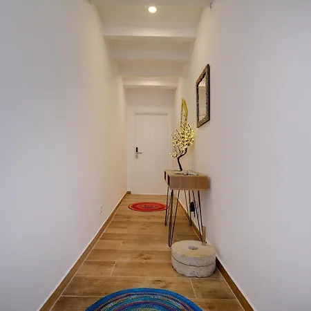 Terrace Barqueta * Faro